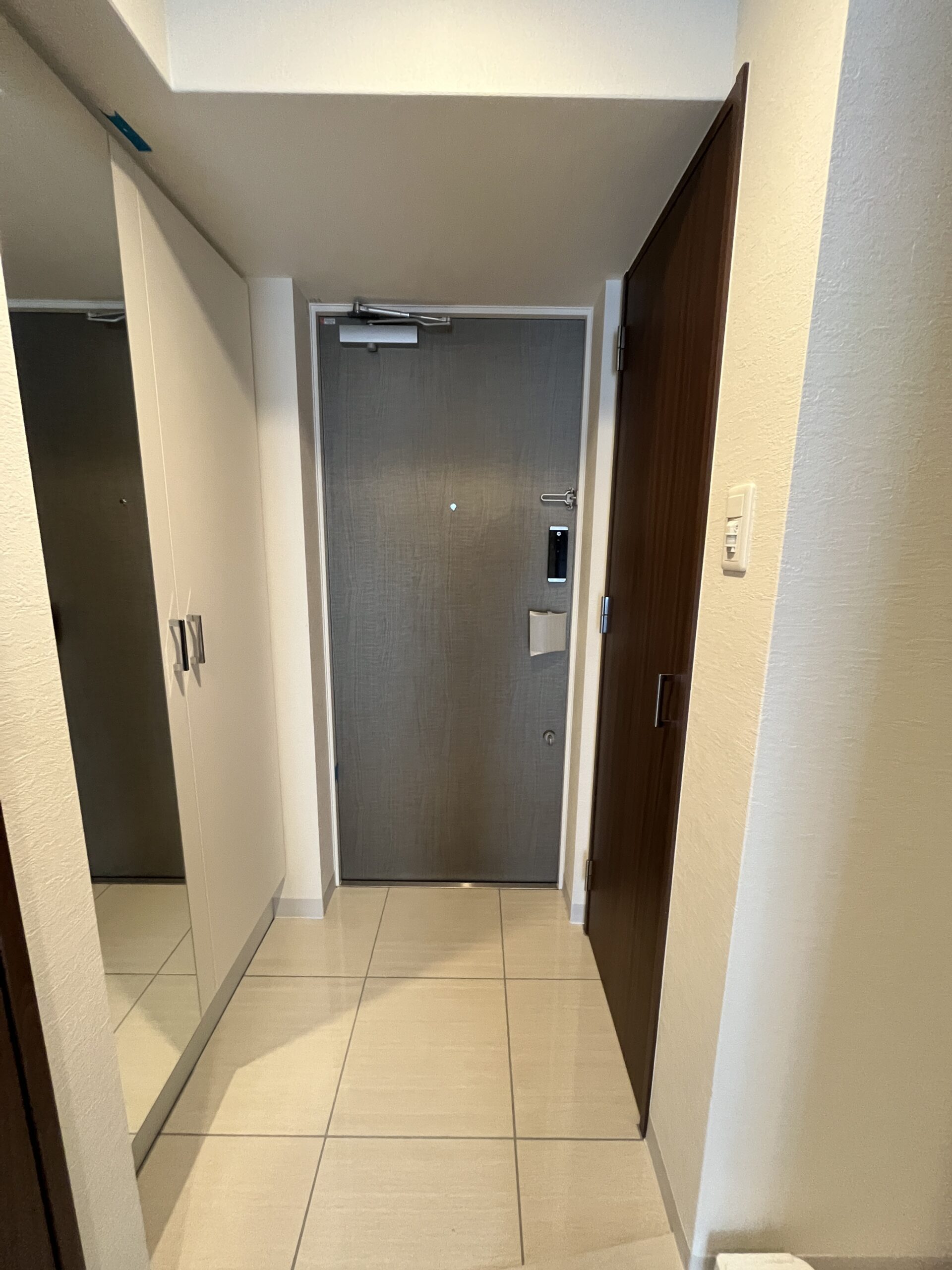 302：玄関